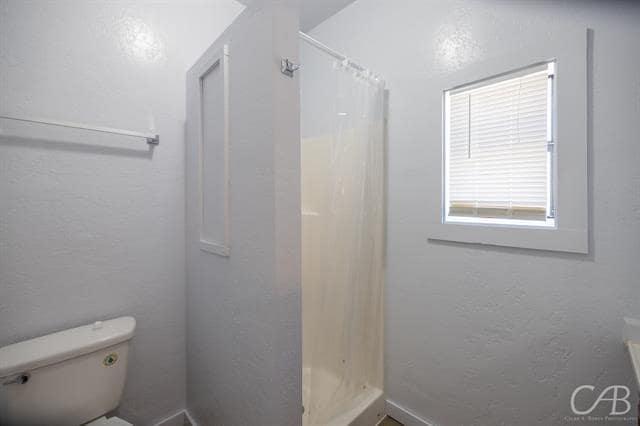 Foto del edificio - 883 Cedar St