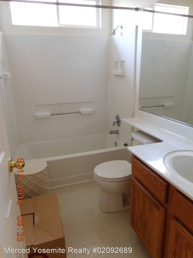 Foto del edificio - 3 br, 2 bath House - 3577 San Vincent Ave