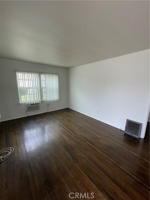 Building Photo - 4824 N Lakewood Blvd