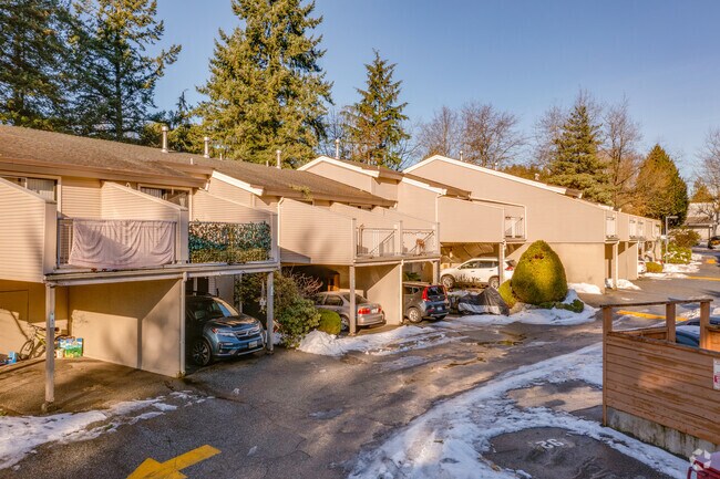 Building Photo - Southview Gardens