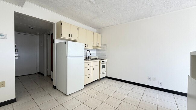 Building Photo - University Towers- Studio Apartment- Available for FALL 2026!