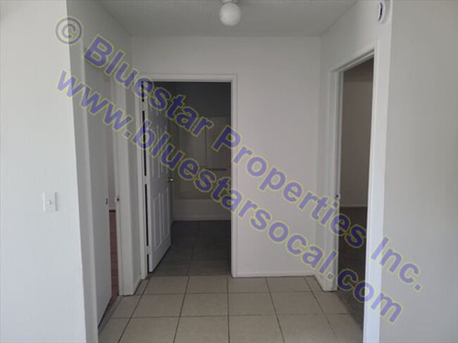 Building Photo - 11246C