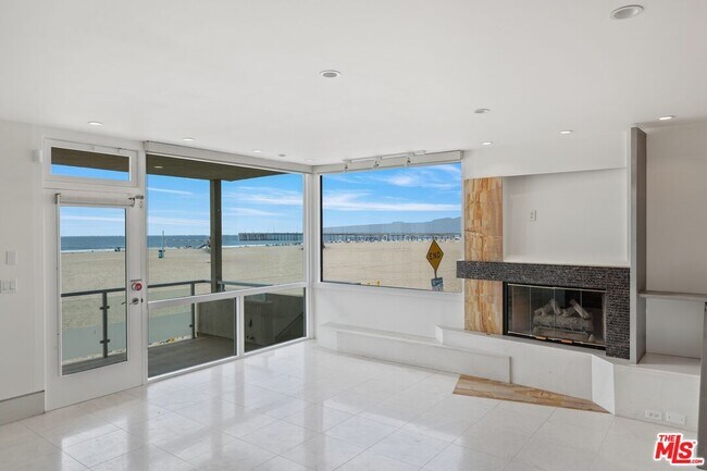 Foto del edificio - 6 Eastwind St