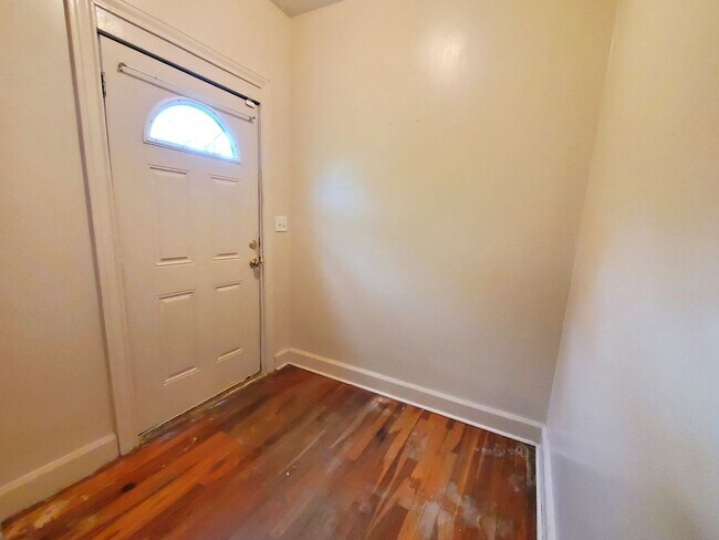 Foto del edificio - 2021 Wignall Ave