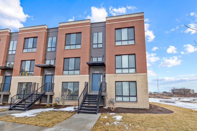 Building Photo - 2311 Prestige Pl