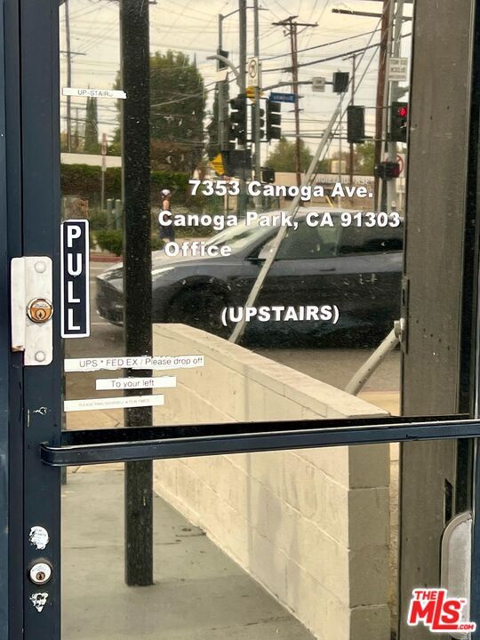 Building Photo - 7353 Canoga Ave