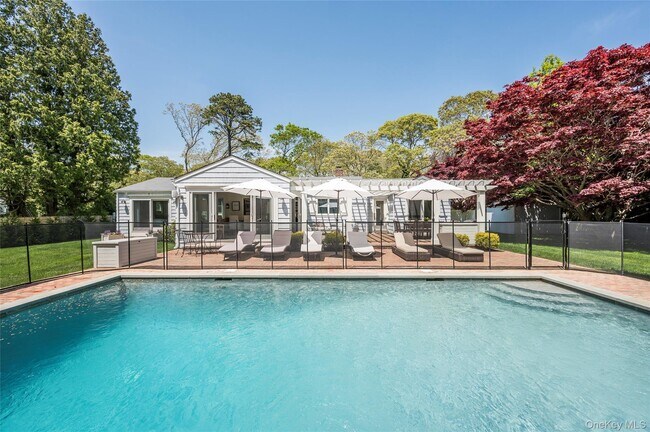 Building Photo - 89 South Rd