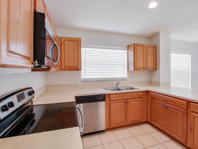 Building Photo - 1453 NW 208th Terrace