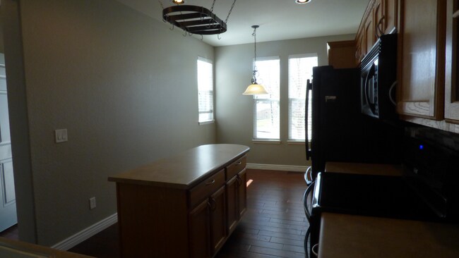 Foto del edificio - "Charming 3-Bed, 3-Bath Gem with 2604 Sq Ft of Comfort in Highlands Ranch!"