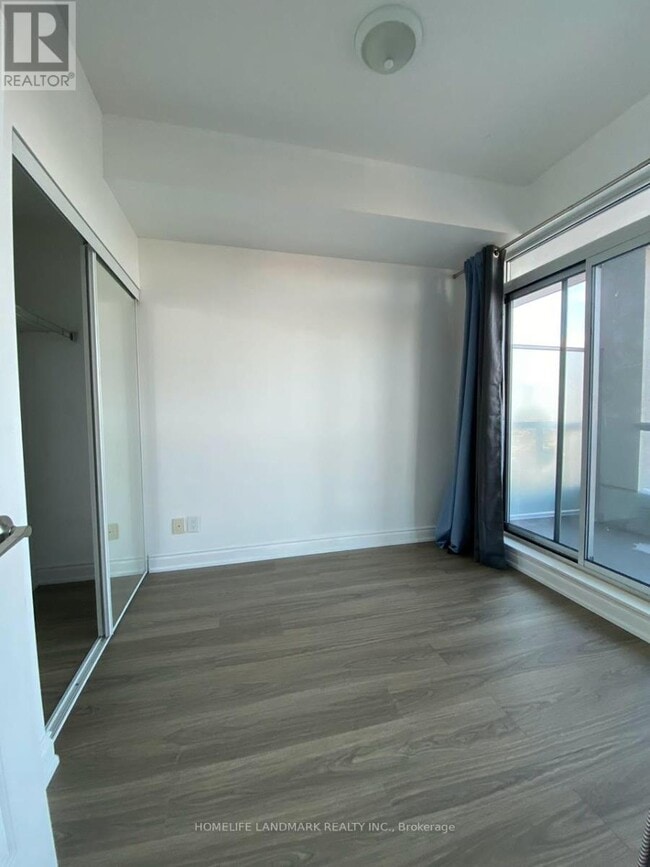 Building Photo - 30 Herons Hl Wy