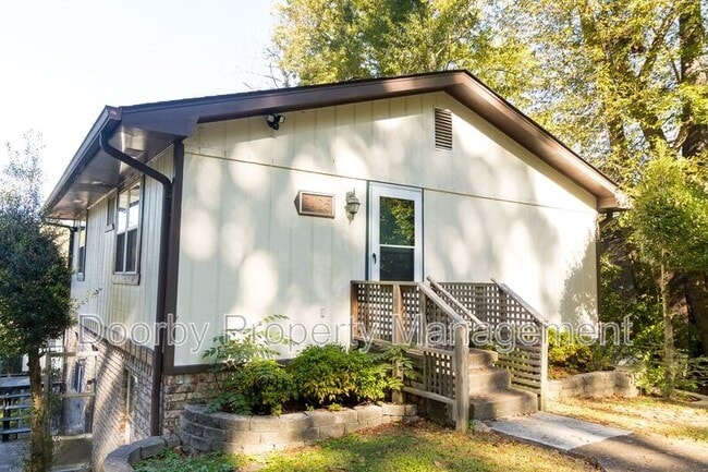 Building Photo - 2425 Ashmore Ave Building Photo - 2425 Ashmore Ave