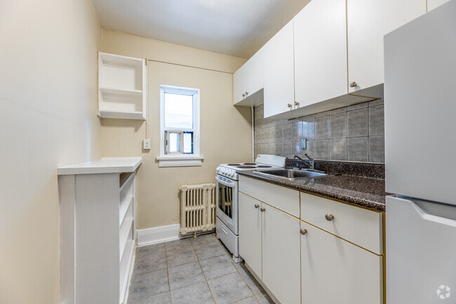 Bachelor + Den - Kitchen - The Sheldrake