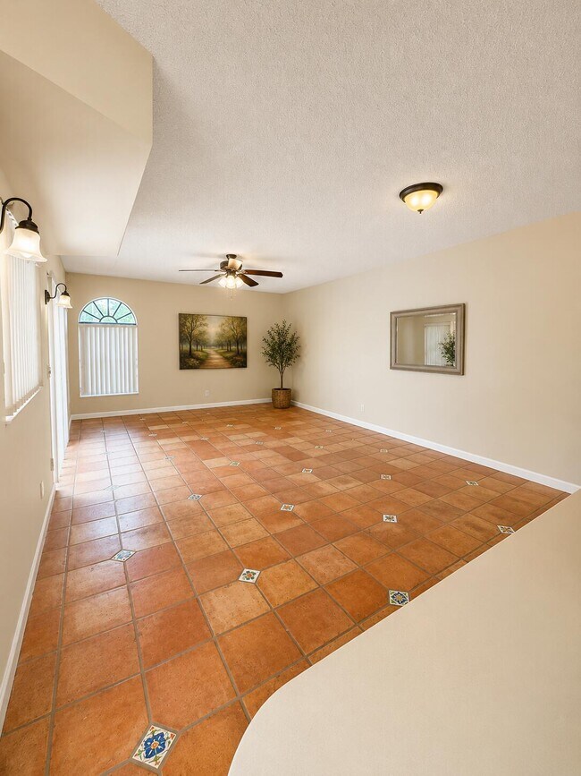 Foto del edificio - 3725 Village Dr