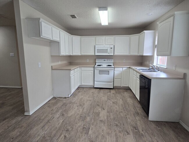 Foto del edificio - 3108 109th St