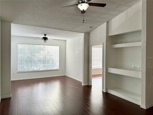 Building Photo - 13028 Plantation Park Cir