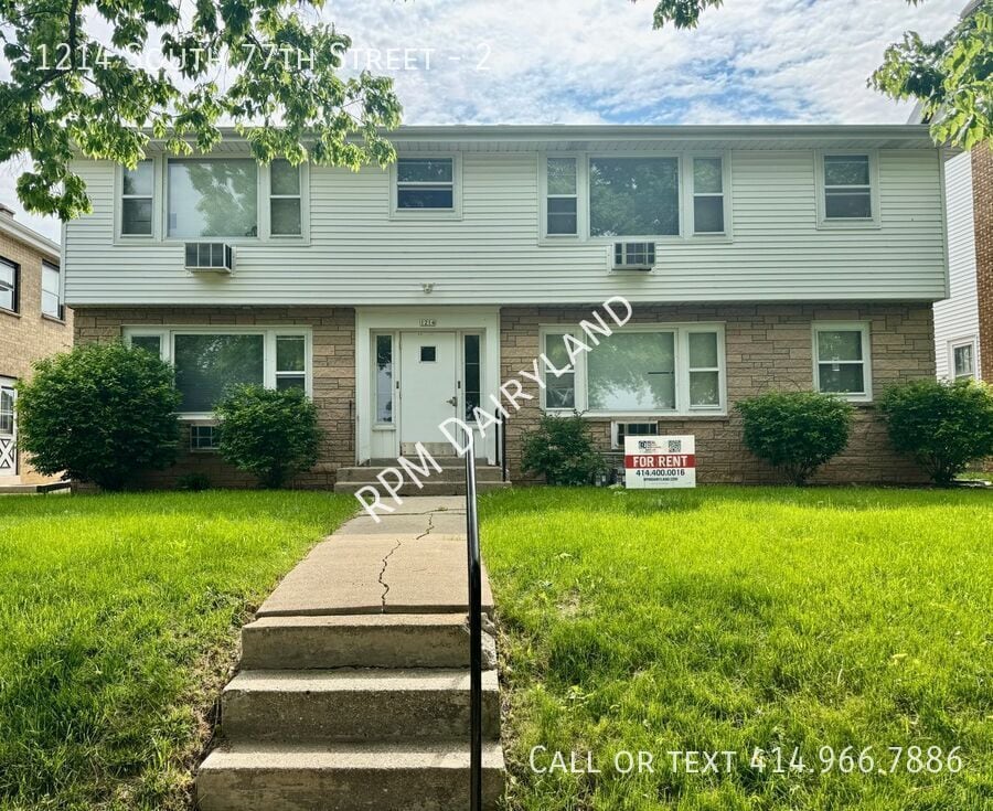 Primary Photo - 1214 S 77th St