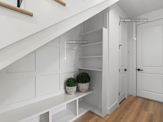 Building Photo - 4436 Oats St