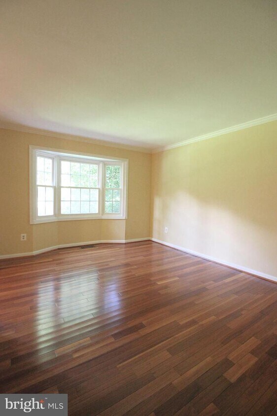 11918 Latigo Ln, Oakton, VA 22124 House Rental in Oakton, VA