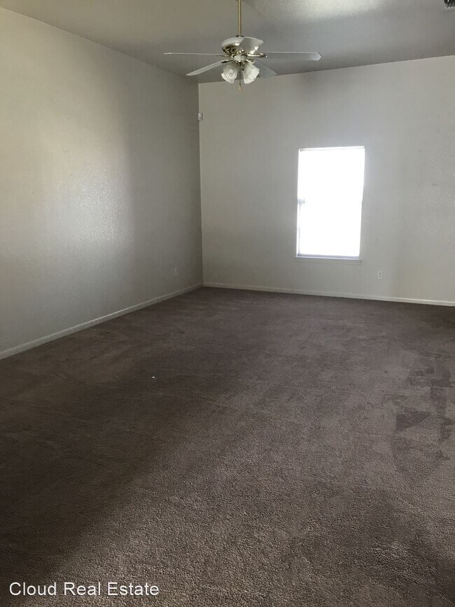 Building Photo - 3806 Pecos Dr