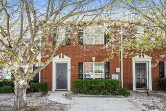 Building Photo - 5777 Strathmoor Manor Cir