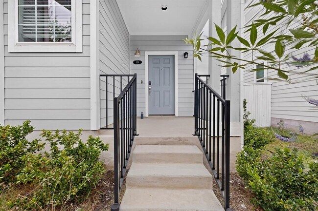 Foto del edificio - 116 Appleberry Ln