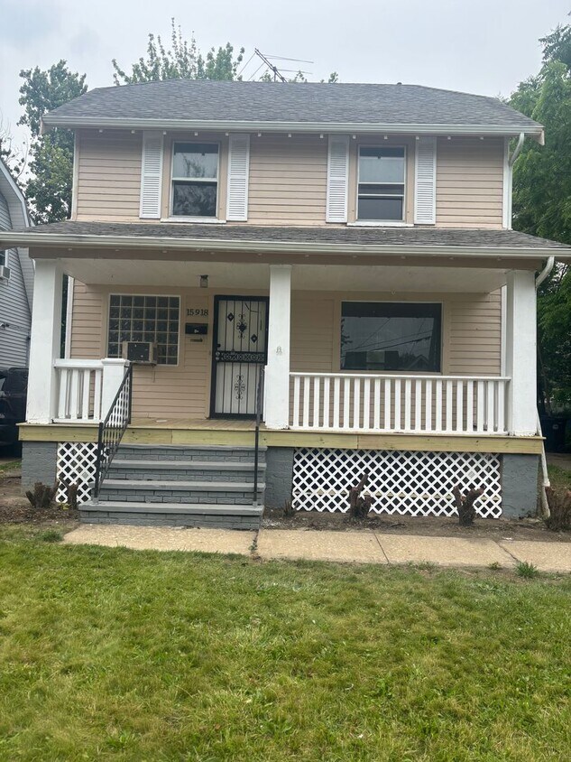 Primary Photo - Cleveland North East Side
