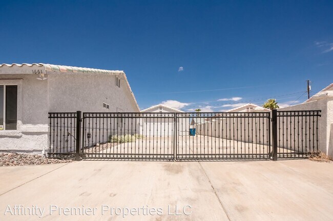 Foto del edificio - 1661 Chandler Dr