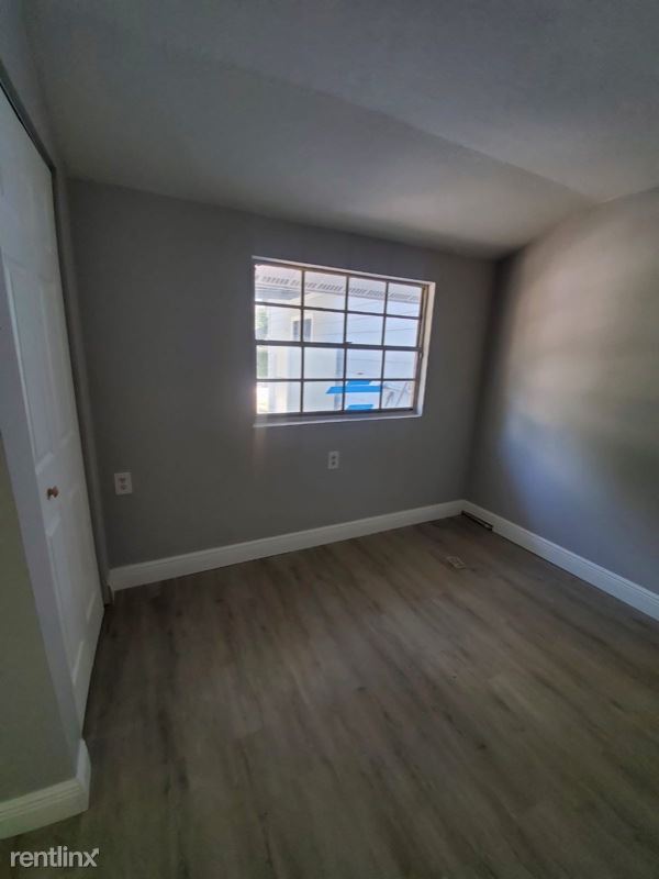 Foto del edificio - 3 br, 1 bath House - 7083 Rose Ave