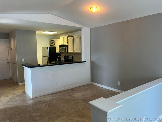 Foto del edificio - 1760 Palm Cove Blvd