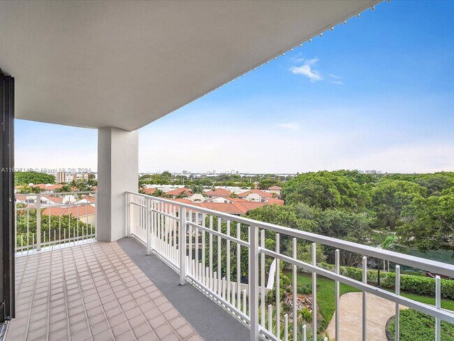 Foto del edificio - 1000 Quayside Terrace