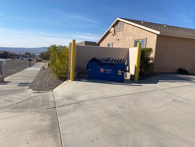 Foto del edificio - PALI3045