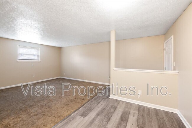 Building Photo - 4119 Glen Hill Manor Dr