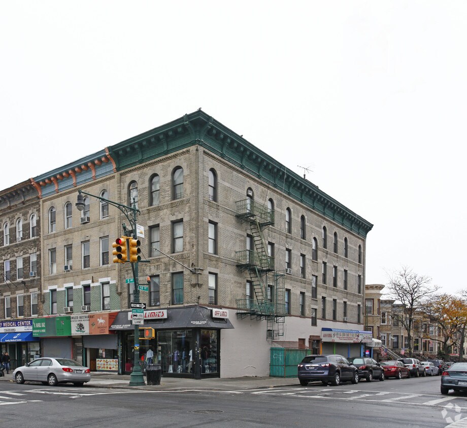 Primary Photo - 5902 5th Ave