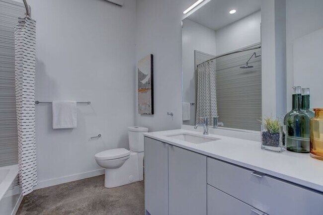 Foto del edificio - Luxury Studio near Salt and Straw! Only $1...