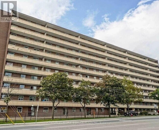 Photo du bâtiment - 3533 Derry Rd E