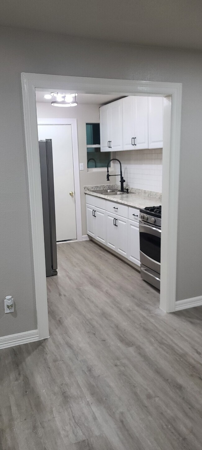 Foto del edificio - 791 Fortune St