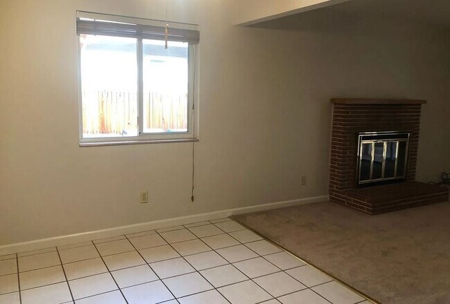 Building Photo - 6920 Maita Circle