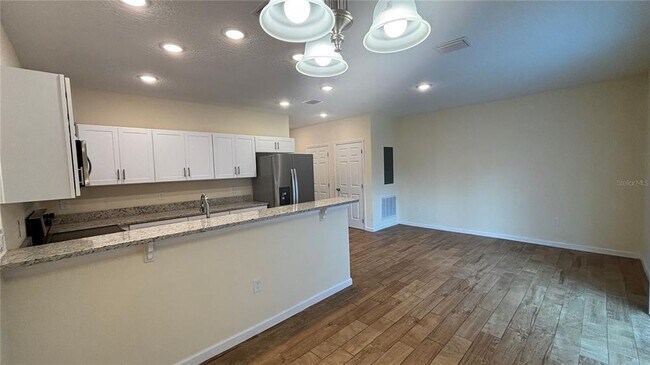 Foto del edificio - 280 Gardner Ln