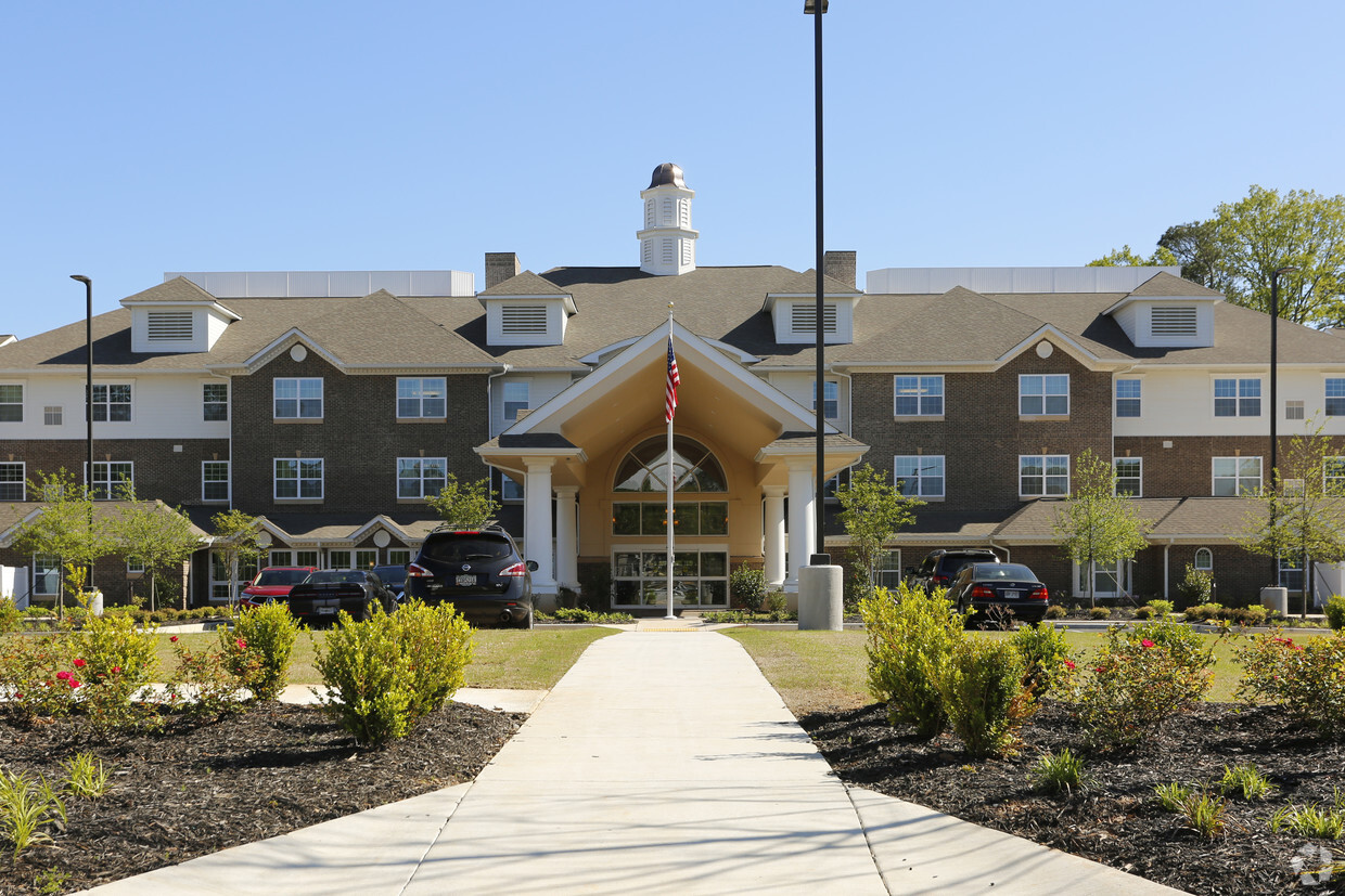 Primary Photo - Vickery Rose Retirement Resort - Roswell