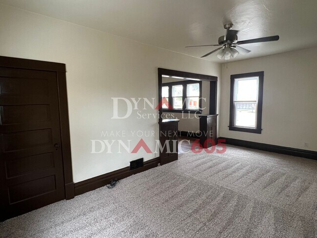 Foto del edificio - 3BR/1BA Single Family House For Rent