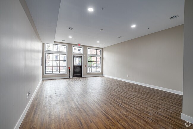 2 habitaciones, 1 baño, 130 metros cuadrados, oficina - 120 Elm St