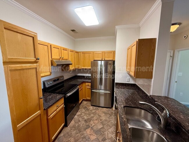 Foto del edificio - 800 Savannah Ridge Rd