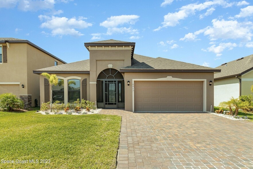 Foto principal - 4067 Broomsedge Cir