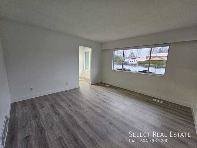 Photo du bâtiment - 26784-26732 Avenue3