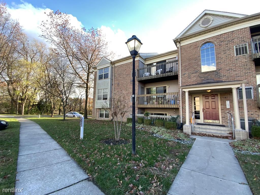 Primary Photo - 1260 Sugarwood Cir