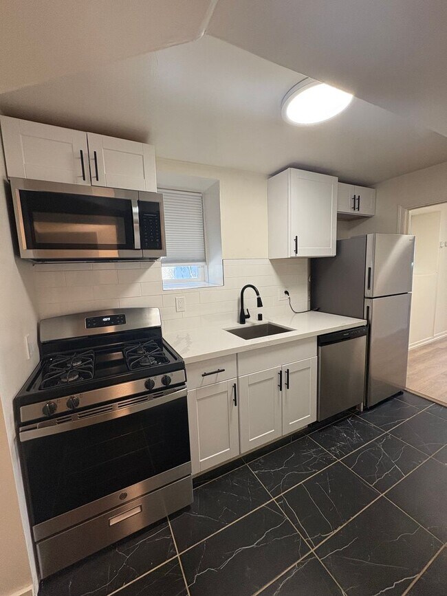 Foto del edificio - 3927-3929 Ruby St