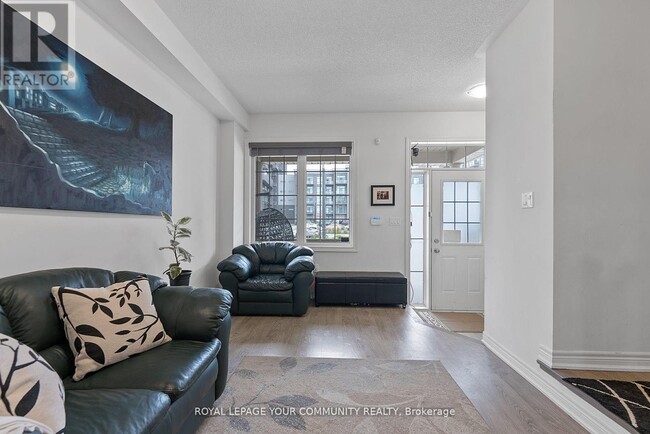 Building Photo - 63 Riverwalk Dr