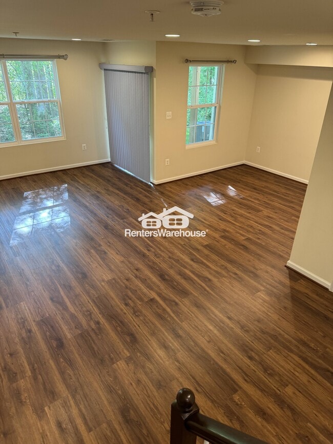 Building Photo - 7524 Stonehouse Run Dr