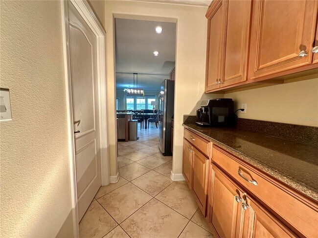 Foto del edificio - 7462 Fairgrove Ave