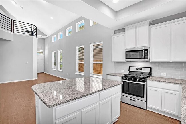 Building Photo - 6400 Gunflint Dr